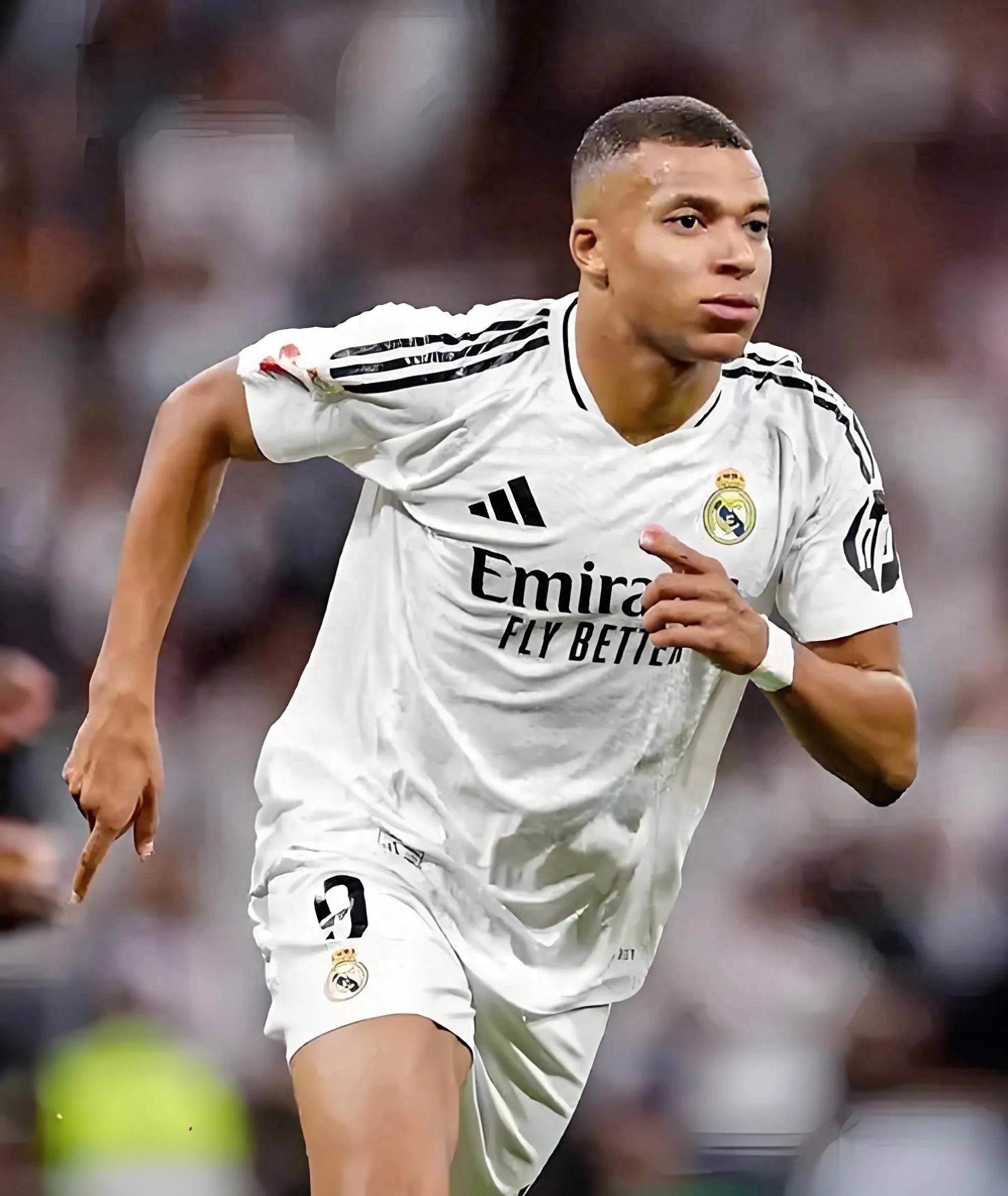 甘兹谈从国米转会米兰：虽然朋友也辱骂我，但是我从未后悔