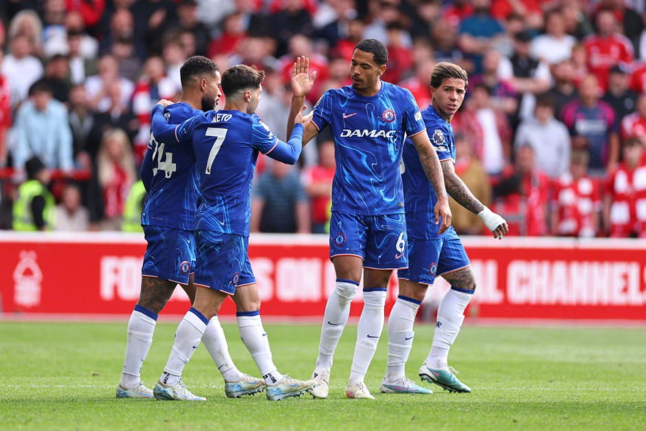 巴萨官方：特尔施特根已获医疗许可，入选对阵法兰克福大名单