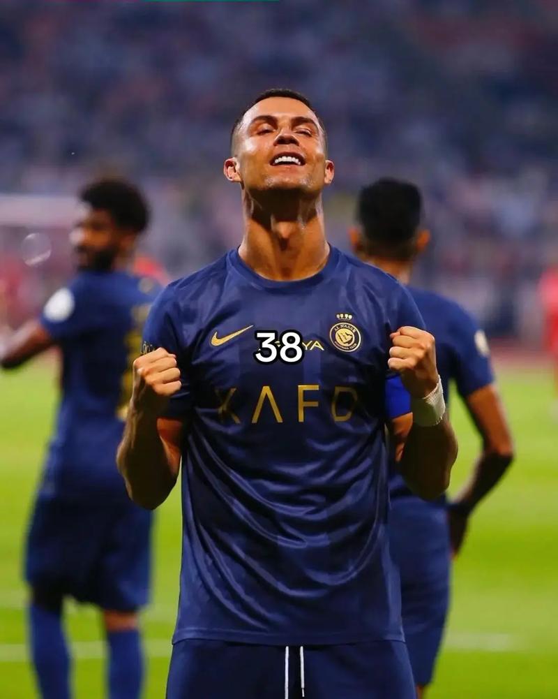 里夫斯17罚15中狂砍36分8助攻，湖人铩羽凯尔特人背靠背鏖战惨败